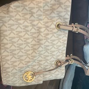 Michael Kors Shoulder Bag cream